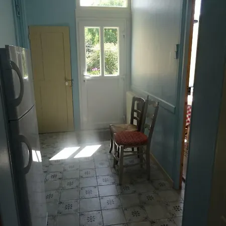 Cour Et Jardin Vila Revin Exterior foto