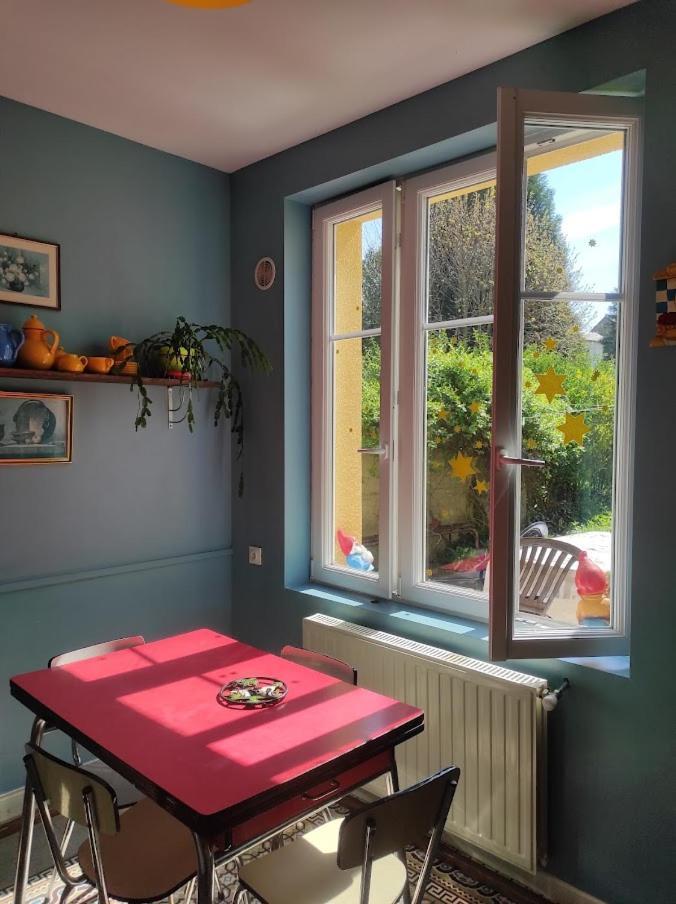 Cour Et Jardin *
